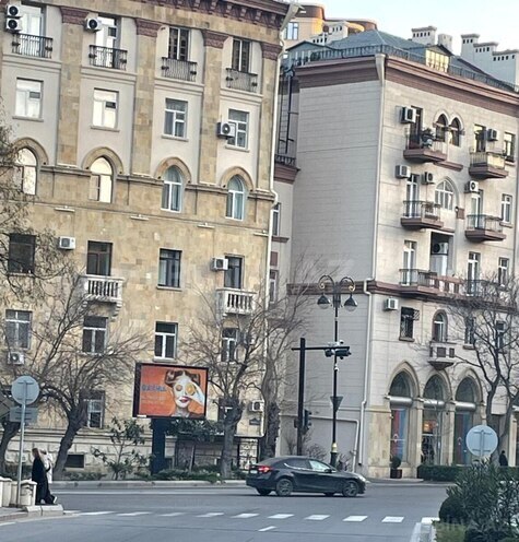 Продаётся 2-комн. вторичка 54 м², м. Низами, photo 11 from 12