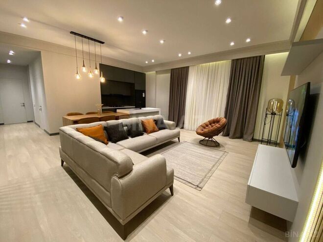 İcarəyə verilir 3 otaqlı yeni tikili 110 m², 28 May m., photo 1 from 18