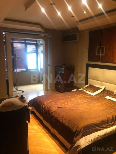 İcarəyə verilir 3 otaqlı köhnə tikili 65 m², Elmlər Akademiyası m., photo 8 from 12