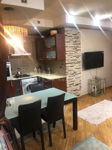 İcarəyə verilir 3 otaqlı köhnə tikili 65 m², Elmlər Akademiyası m., photo 4 from 12