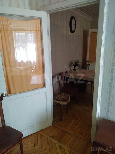 Продаётся 2-комн. вторичка 45 м², м. Нефтчиляр, photo 12 from 13