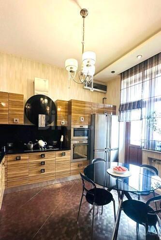Satılır 3 otaqlı yeni tikili 130 m², İçəri Şəhər m., photo 10 from 25