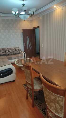 Сдаётся 2-комн. вторичка 60 м², м. 8 ноября, photo 1 from 20