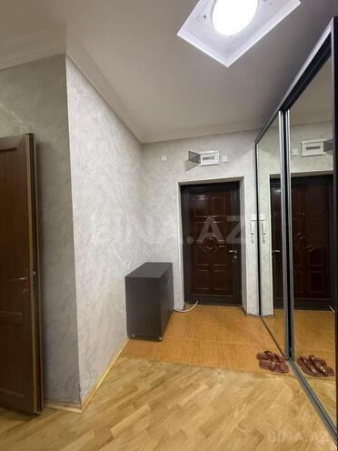 Сдаётся 3-комн. новостройка 104 м², м. Иншаатчылар, photo 1 from 15