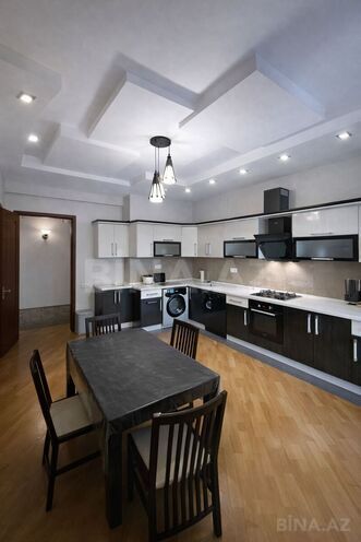 Satılır 4 otaqlı yeni tikili 204 m², Sahil m., photo 10 from 30