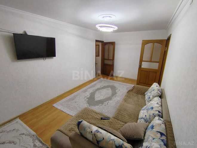 Продаётся 2-комн. вторичка 50 м², м. Халглар Достлугу, photo 1 from 12