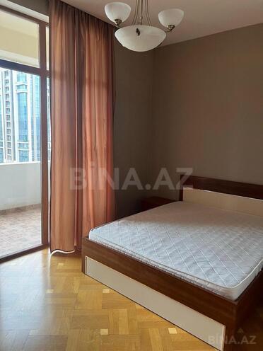 Сдаётся 3-комн. новостройка 120 м², м. 28 мая, photo 6 from 13