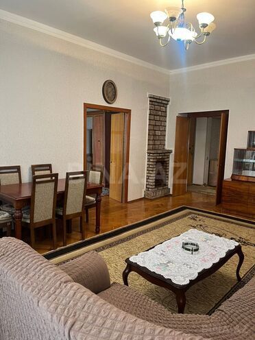 Сдаётся 3-комн. вторичка 100 м², м. Ичеришехер, photo 4 from 18
