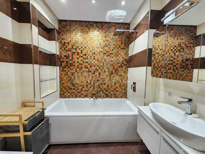 Сдаётся 3-комн. новостройка 160 м², м. Низами, photo 14 from 18