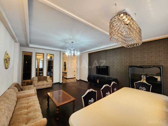 Сдаётся 3-комн. новостройка 160 м², м. Низами, photo 4 from 18