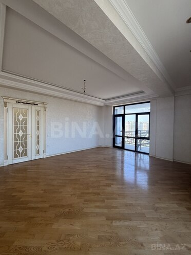 Продаётся 3-комн. новостройка 116 м², м. Нариман Нариманов, photo 1 from 17