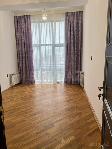 Сдаётся 3-комн. новостройка 116 м², м. Нариман Нариманов, photo 1 from 14