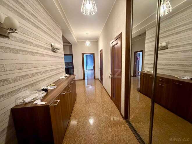 Сдаётся 3-комн. новостройка 140 м², м. 8 ноября, photo 6 from 21