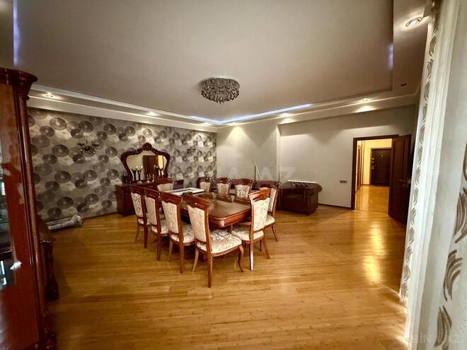 Сдаётся 3-комн. новостройка 140 м², м. 8 ноября, photo 1 from 21