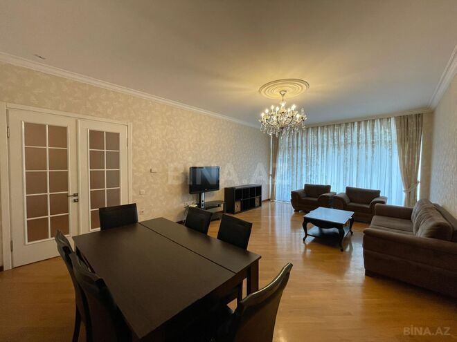 Сдаётся 3-комн. новостройка 145 м², м. Ичеришехер, photo 4 from 22