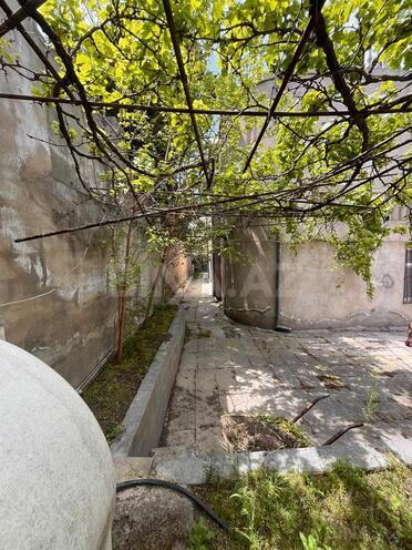 Satılır 8 otaqlı həyət evi/bağ evi 350 m², Qara Qarayev m., photo 12 from 32