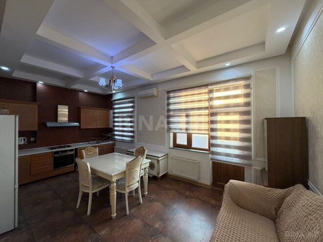 İcarəyə verilir 5 otaqlı həyət evi/bağ evi 250 m², Səbail r., photo 17 from 30