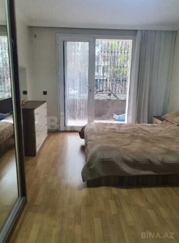 Satılır 3 otaqlı köhnə tikili 70 m², 20 Yanvar m., photo 8 from 11