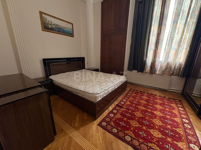 Сдаётся 5-комн. вторичка 136 м², м. Низами, photo 11 from 14