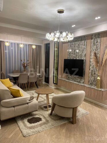 Сдаётся 3-комн. новостройка 110 м², м. Низами, photo 4 from 22