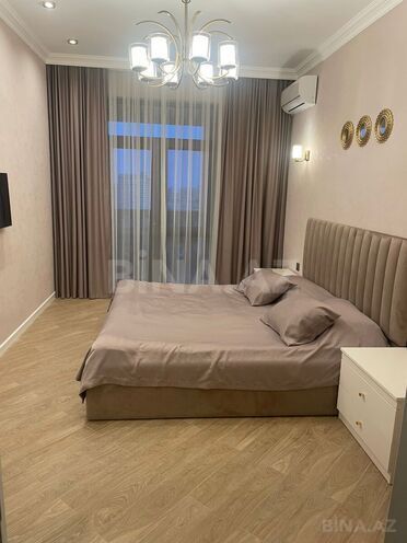 Сдаётся 3-комн. новостройка 110 м², м. Низами, photo 11 from 19