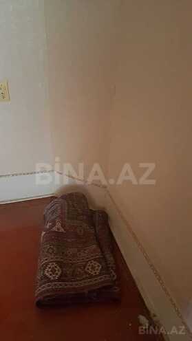 Satılır 2 otaqlı köhnə tikili 60 m², İnşaatçılar m., photo 13 from 16
