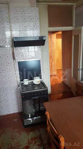 Satılır 2 otaqlı köhnə tikili 60 m², İnşaatçılar m., photo 5 from 16