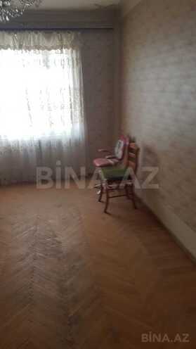 Satılır 2 otaqlı köhnə tikili 60 m², İnşaatçılar m., photo 9 from 16