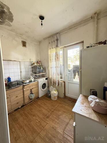 Satılır 2 otaqlı köhnə tikili 60 m², İnşaatçılar m., photo 7 from 10