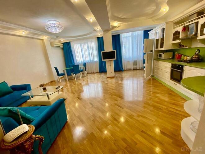 İcarəyə verilir 2 otaqlı yeni tikili 90 m², 8 Noyabr m., photo 1 from 6