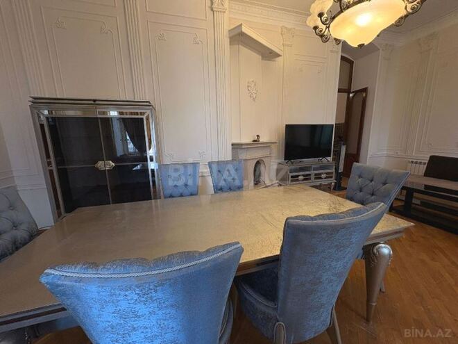 İcarəyə verilir 5 otaqlı köhnə tikili 136 m², Sahil m., photo 4 from 14