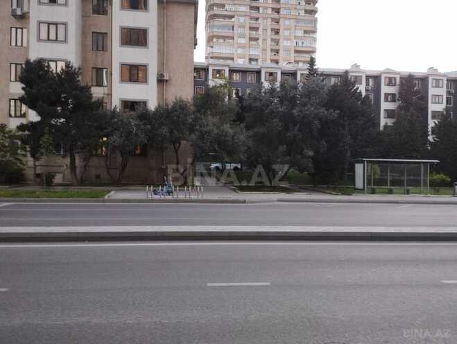 Продаётся 3-комн. вторичка 60 м², м. Иншаатчылар, photo 6 from 16