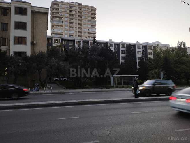 Продаётся 3-комн. вторичка 60 м², м. Иншаатчылар, photo 3 from 16