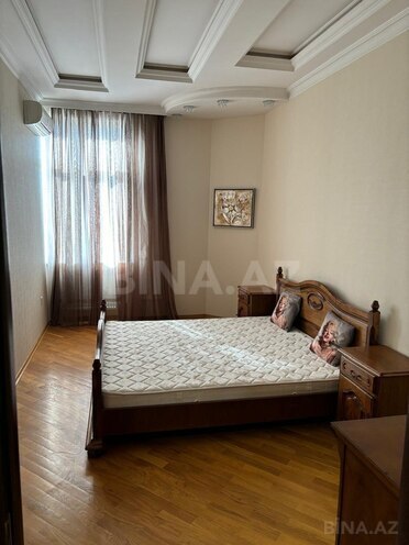 Сдаётся 3-комн. новостройка 110 м², м. Ичеришехер, photo 6 from 23