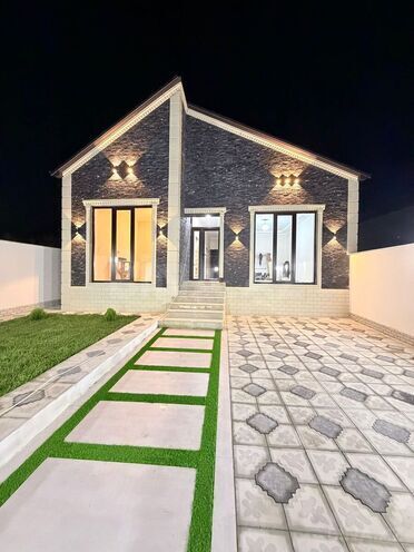 Satılır 4 otaqlı həyət evi/bağ evi 120 m², Saray q., photo 1 from 17