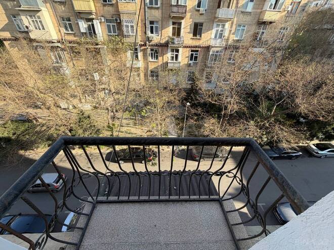Продаётся 3-комн. вторичка 100 м², Насиминский  р., photo 5 from 18
