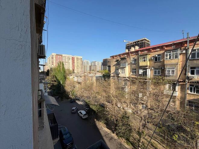 Продаётся 3-комн. вторичка 100 м², Насиминский  р., photo 7 from 18