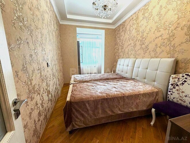 Продаётся 3-комн. вторичка 100 м², Насиминский  р., photo 11 from 18