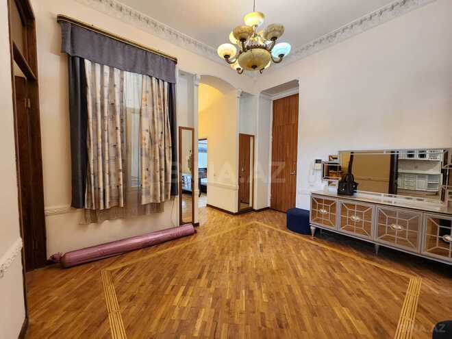 Сдаётся 4-комн. вторичка 136 м², м. Низами, photo 19 from 20