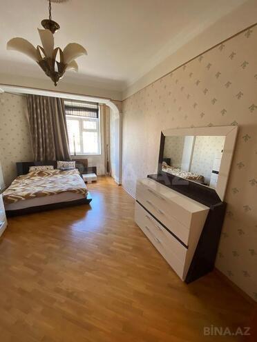 İcarəyə verilir 3 otaqlı yeni tikili 160 m², İnşaatçılar m., photo 6 from 22