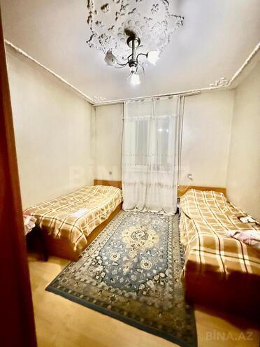 Satılır 3 otaqlı köhnə tikili 80 m², Qara Qarayev m., photo 4 from 8