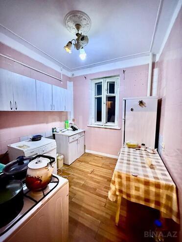 Satılır 3 otaqlı köhnə tikili 80 m², Qara Qarayev m., photo 5 from 8
