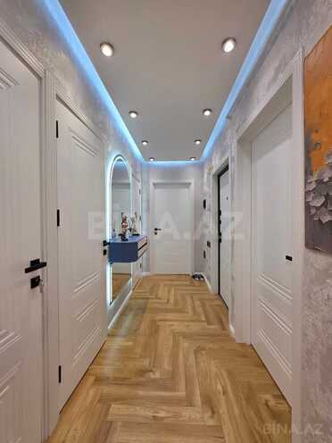 Satılır 2 otaqlı köhnə tikili 65 m², Xalqlar Dostluğu m., photo 3 from 14