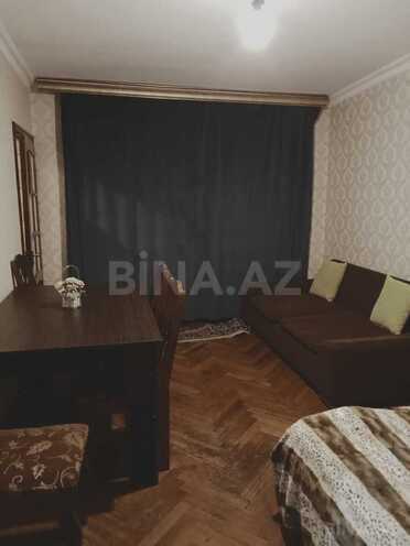 Satılır 1 otaqlı köhnə tikili 32 m², Qara Qarayev m., photo 1 from 16