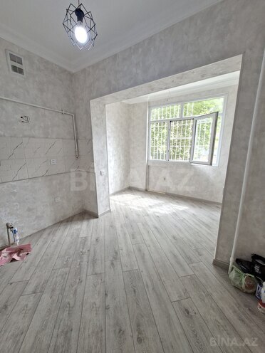 Продаётся 2-комн. вторичка 45 м², м. Иншаатчылар, photo 7 from 12