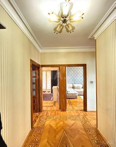 Продаётся 3-комн. вторичка 90 м², м. Азадлыг проспекти, photo 9 from 17