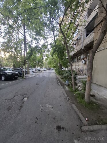 Продаётся 3-комн. вторичка 70 м², м. Элмляр Академиясы, photo 21 from 22