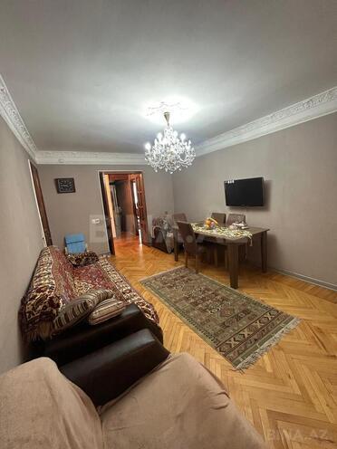 Продаётся 4-комн. вторичка 100 м², м. Элмляр Академиясы, photo 3 from 24
