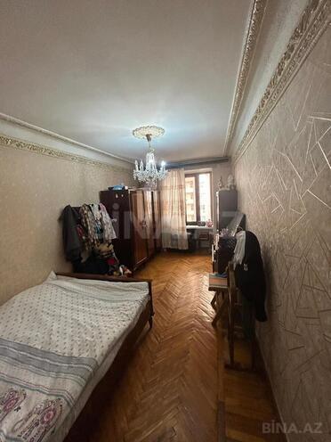 Продаётся 4-комн. вторичка 100 м², м. Элмляр Академиясы, photo 11 from 24