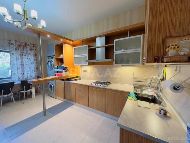 İcarəyə verilir 4 otaqlı həyət evi/bağ evi 250 m², Şüvəlan q., photo 22 from 31